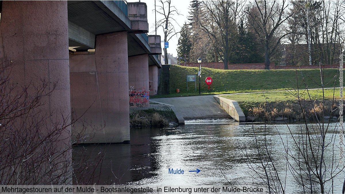 Bootsanlege- bzw. Bootseinsatzstelle in Eilenburg (Mulde-Fluss) - direkt unter der Muldenbrücke gelegen.