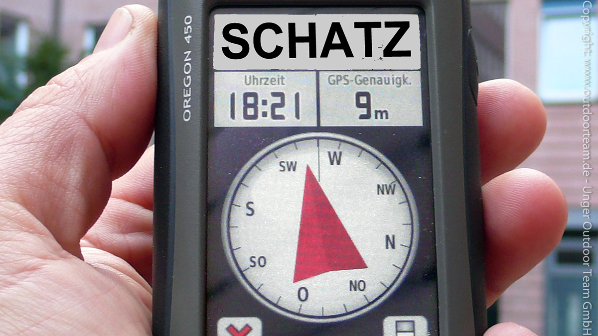 Jedes Schatzsuche-Team, bestehend aus zwei bis max. 4 Schüler, erhält u.a. auch ein modernes, bereits vorprogrammiertes GPS-Gerät.